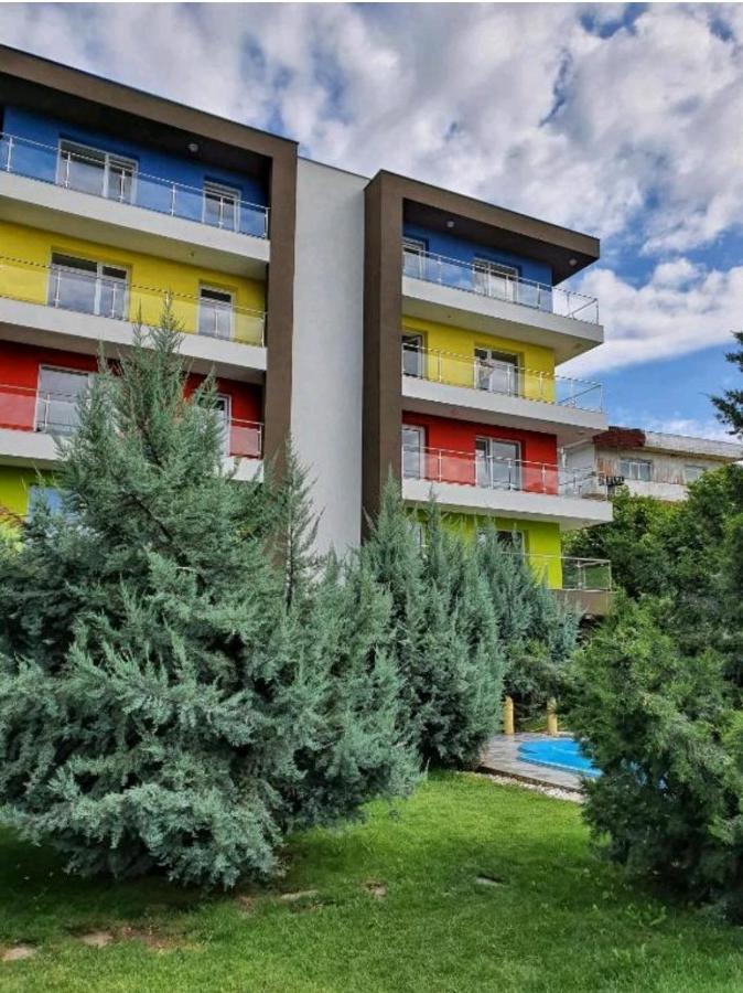 Tranzzit Airport Apartment II Otopeni Exterior foto