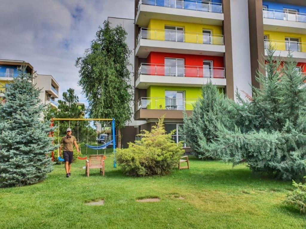 Tranzzit Airport Apartment II Otopeni Exterior foto