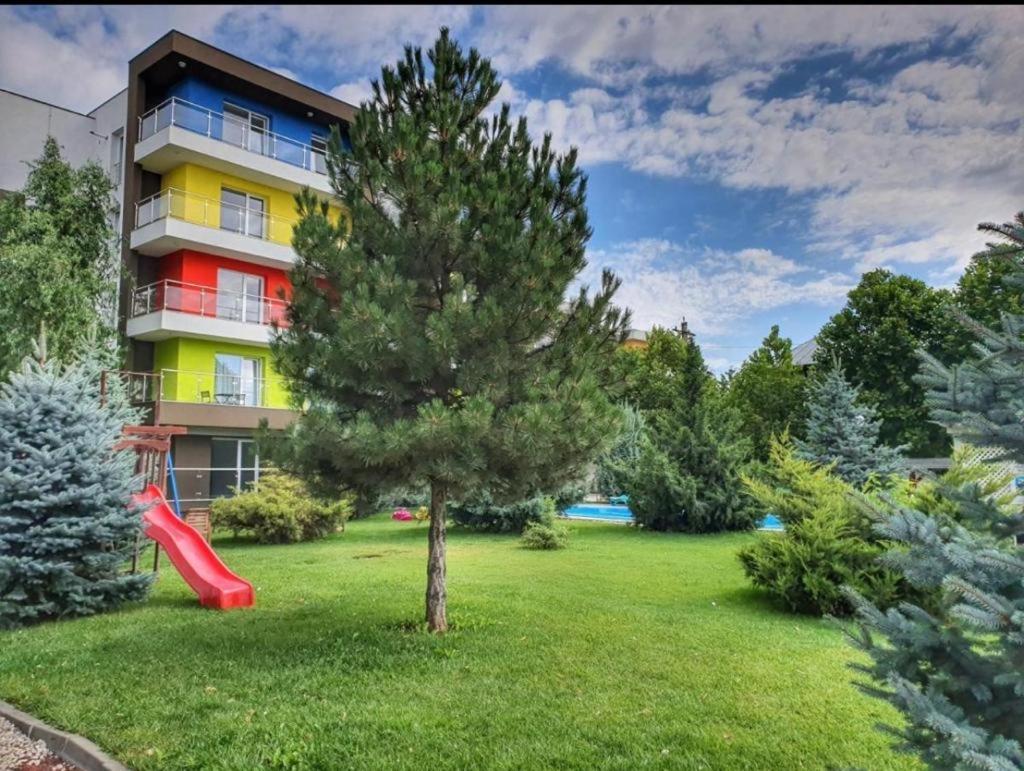 Tranzzit Airport Apartment II Otopeni Exterior foto